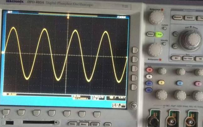 泰克DPO4034示波器自檢不過故障維修